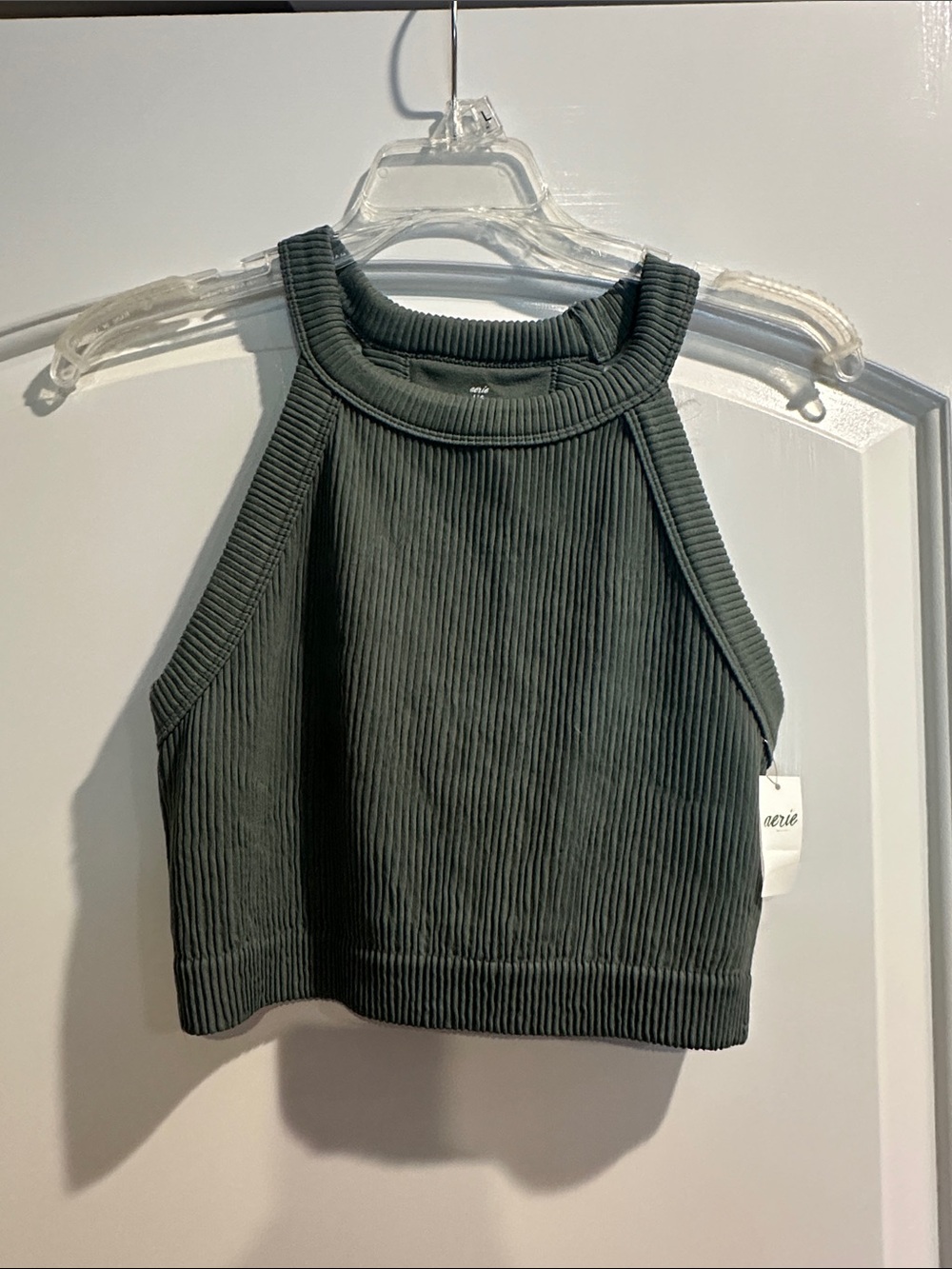 aerie Ribbed High-Neck Cropped Tank Top - Olive Green